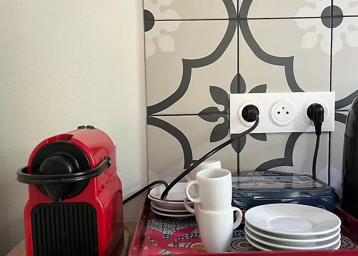 Les Mimosas Αρασόν