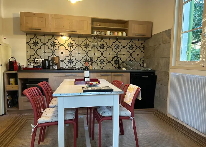 Les Mimosas Apartment *